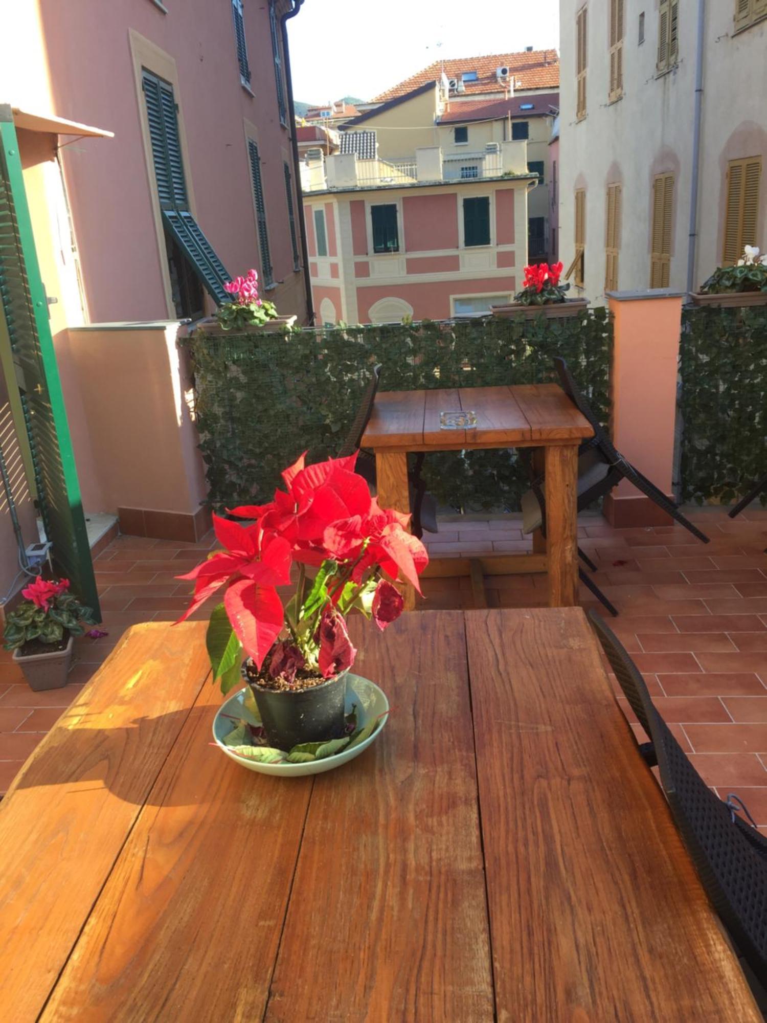 Bed and Breakfast La Terrazza à Varazze Extérieur photo
